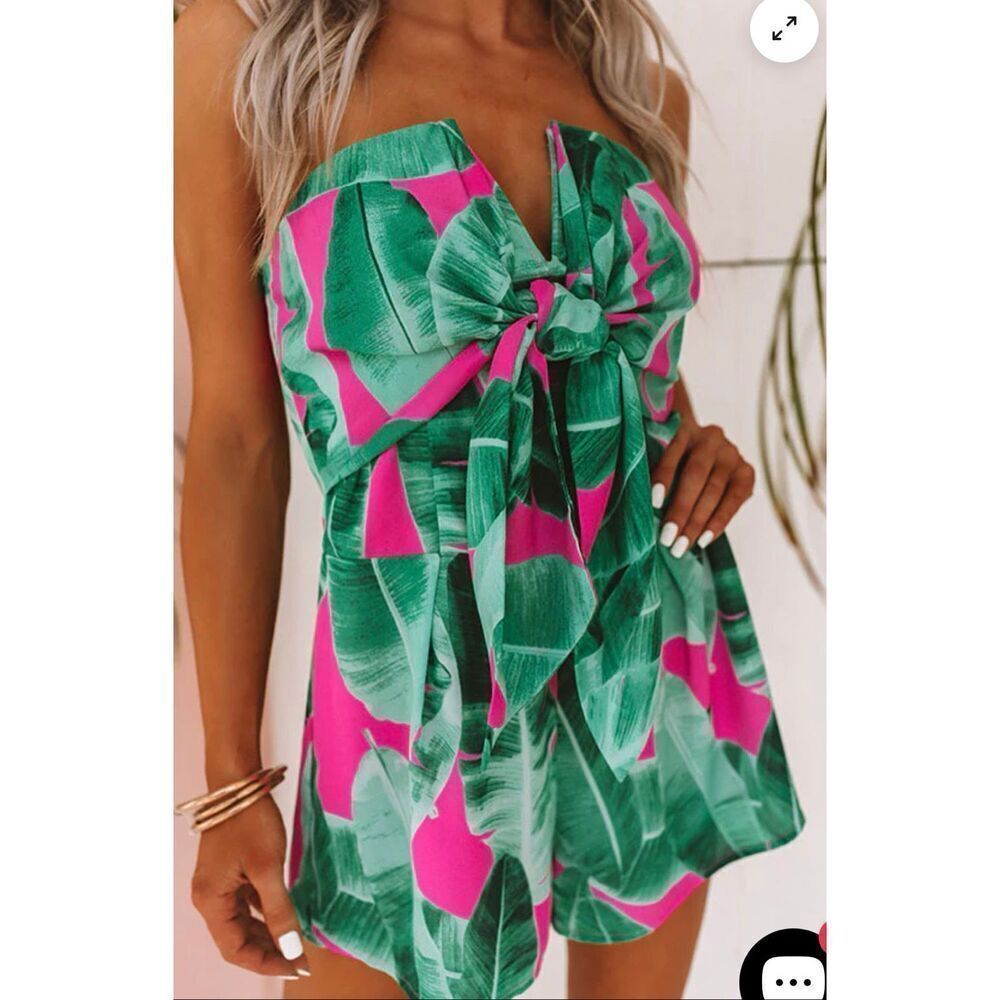 NWT Buddy Love VILLA VACAY FRONT TIE ROMPER IN PALM LEAF, Small G12